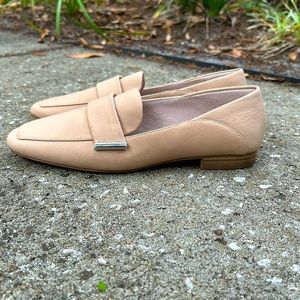 Gianni Bini Loafer Taupe Size 7 NWT (one)